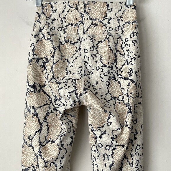 All Fenix Leggings S Neutral Python Print 7/8 Pull-on Active Athleisure - Picture 8 of 9